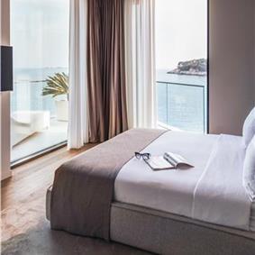 5-Bedroom Beachfront Villa with Heated Infinity Pool and Elevator near Dubrovnik – Sleeps 10